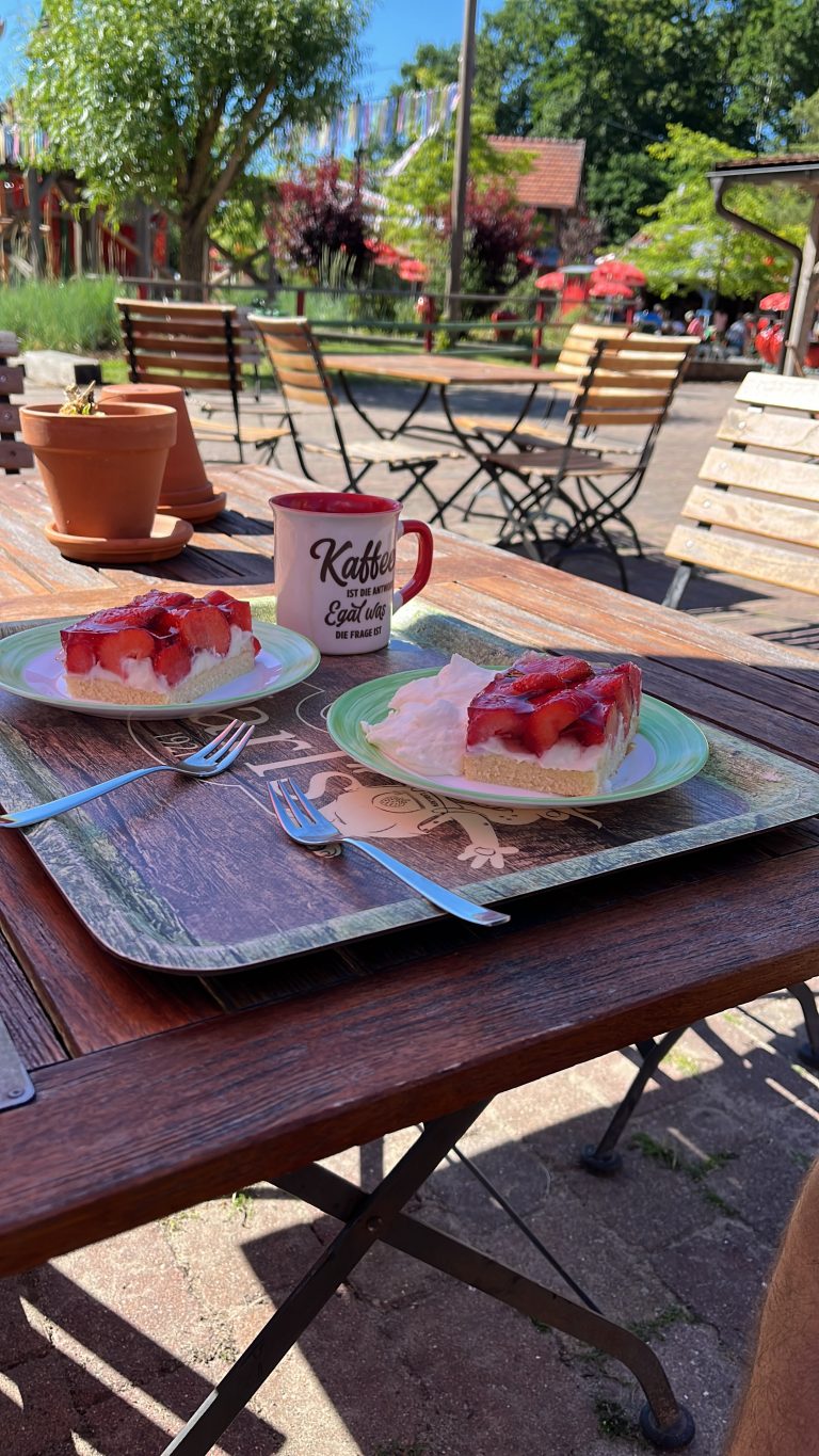 Erbeerkuchen bei Karls