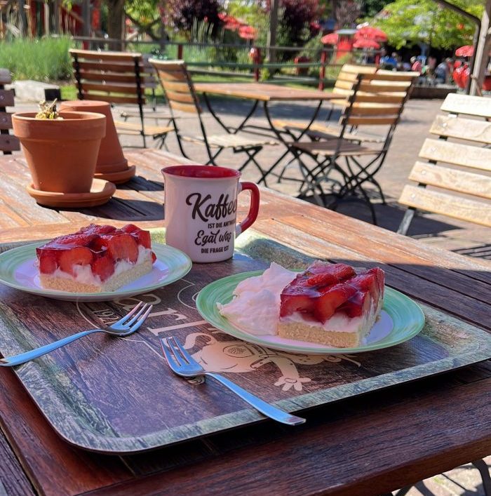 Erbeerkuchen bei Karls